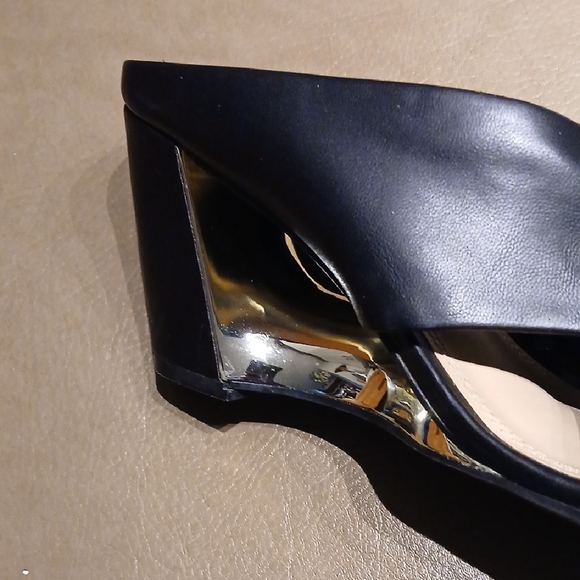 Impo Women's Black Wedge Sandals - Picture 10 of 11
